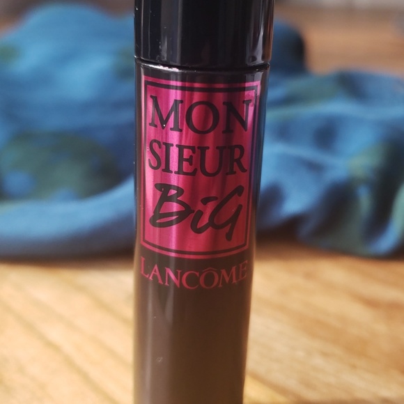 Lancome mascara, NWOT - Picture 2 of 4
